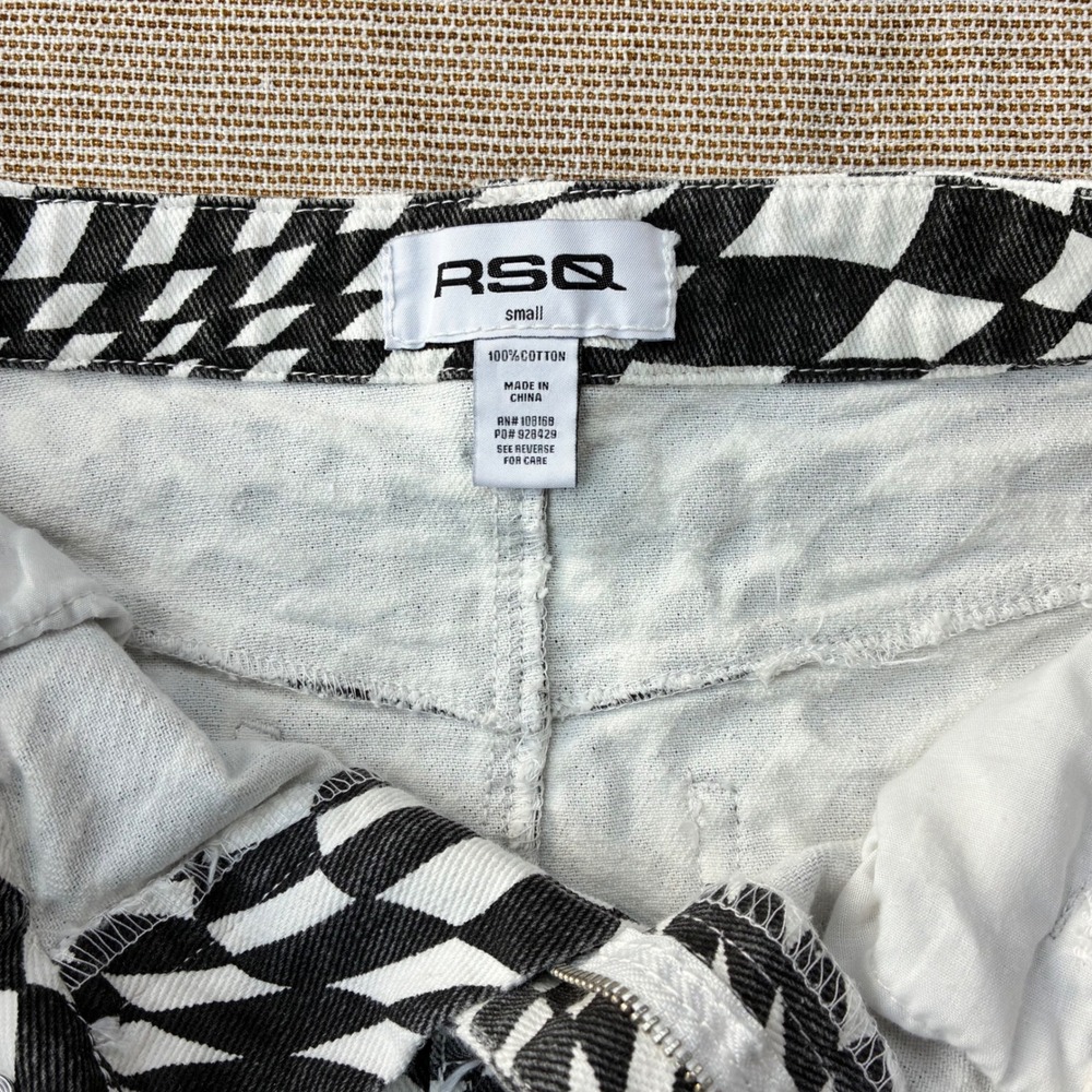 RSQ Womens Black White Warped Checkerboard Denim Mini Skirt Small Trippy Print - Picture 2 of 5